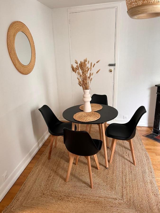 Chic Apartment On The Famous Shopping Rue Du Faubourg Saint-Honore Street パリ エクステリア 写真